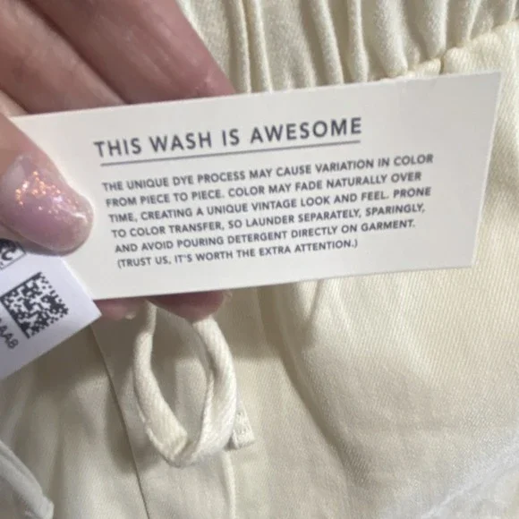 AE cozy, dreamy, drape, low rise, ultra wide leg, jean - Ivory Size S NWT - Picture 4 of 11